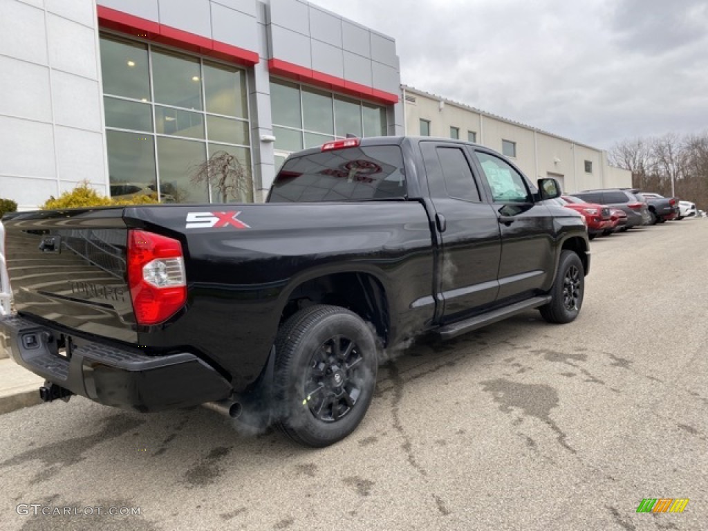 2021 Tundra SR5 Double Cab 4x4 - Midnight Black Metallic / Graphite photo #12