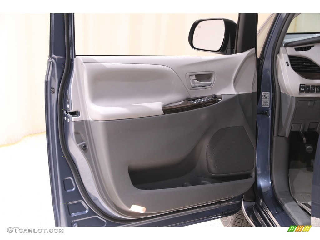 2015 Sienna XLE AWD - Shoreline Blue Pearl / Ash photo #4
