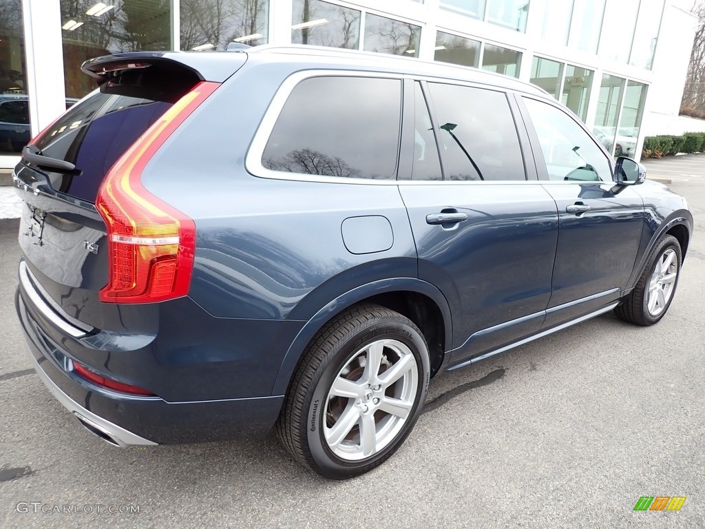 2020 XC90 T6 AWD Momentum - Denim Blue Metallic / Maroon photo #3