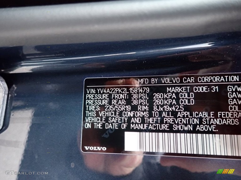 2020 XC90 T6 AWD Momentum - Denim Blue Metallic / Maroon photo #17