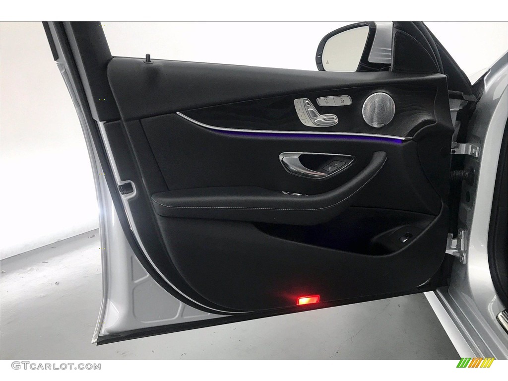 2017 Mercedes-Benz E 400 4Matic Wagon Black Door Panel Photo #140456119