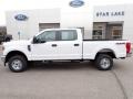 Oxford White - F250 Super Duty XL Crew Cab 4x4 Photo No. 2