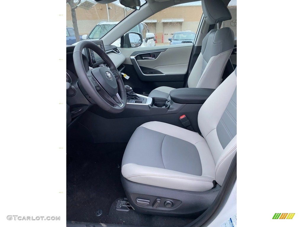 Light Gray Interior 2021 Toyota RAV4 XLE Premium AWD Photo #140464123