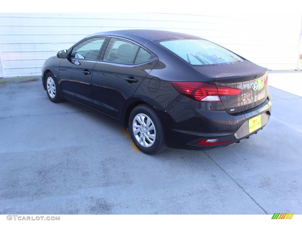 2019 Elantra SE - Phantom Black / Gray photo #7