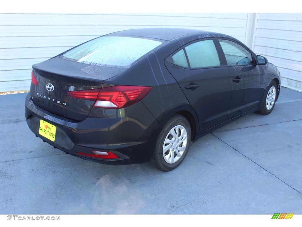 2019 Elantra SE - Phantom Black / Gray photo #9