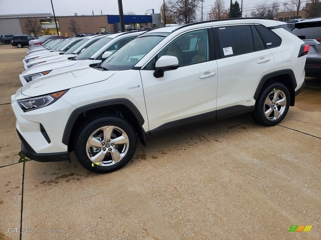 Blizzard White Pearl 2021 Toyota RAV4 XLE AWD Hybrid Exterior Photo #140464303