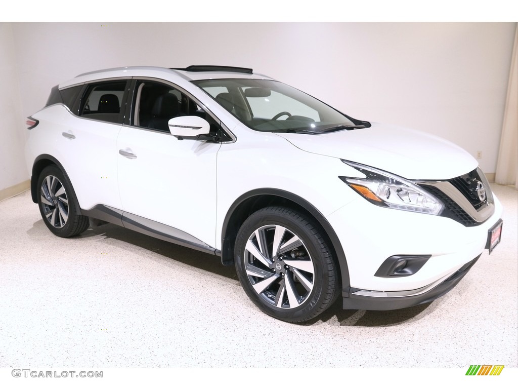 2017 Murano Platinum AWD - Pearl White / Graphite photo #1