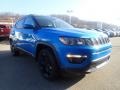 Laser Blue Pearl - Compass Latitude 4x4 Photo No. 3