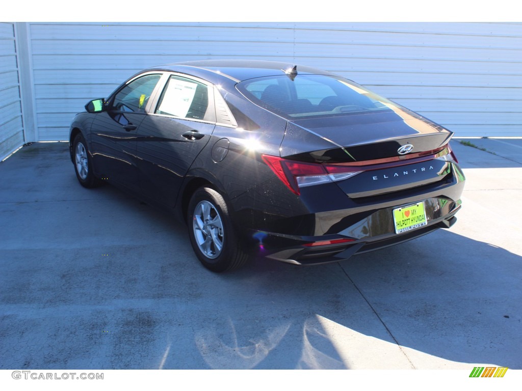 2021 Elantra SE - Phantom Black / Black photo #6