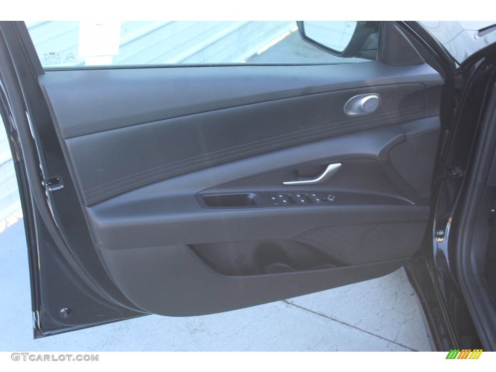 2021 Elantra SE - Phantom Black / Black photo #9