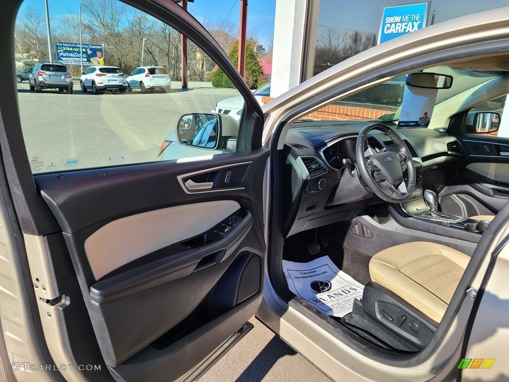 2017 Edge SEL AWD - White Gold Metallic / Dune photo #3