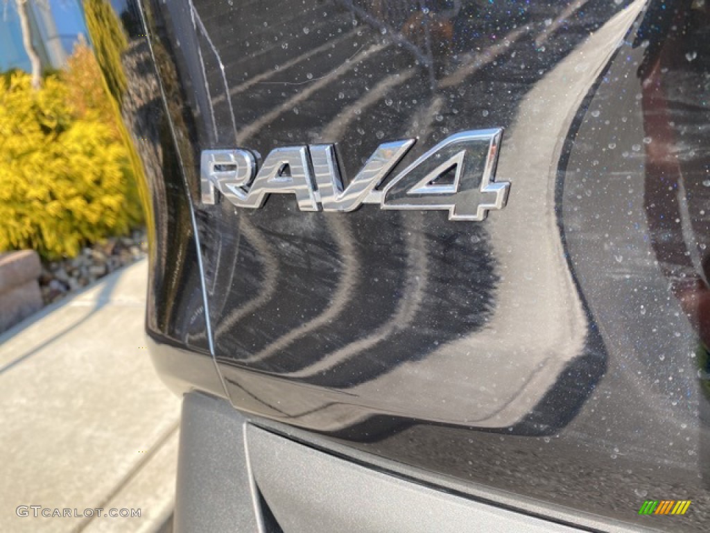 2021 RAV4 LE AWD - Midnight Black Metallic / Black photo #27