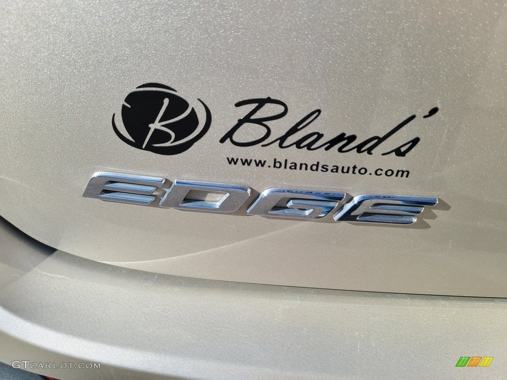 2017 Edge SEL AWD - White Gold Metallic / Dune photo #33