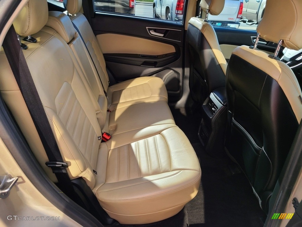 2017 Edge SEL AWD - White Gold Metallic / Dune photo #42