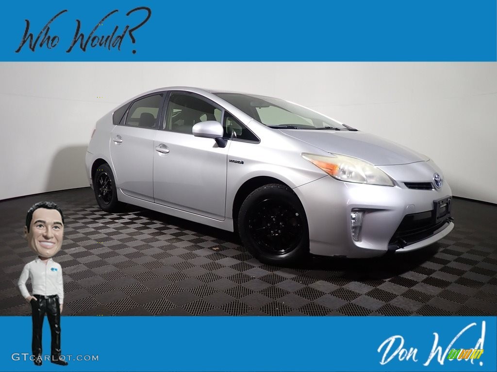 2012 Prius 3rd Gen Two Hybrid - Classic Silver Metallic / Dark Gray photo #1