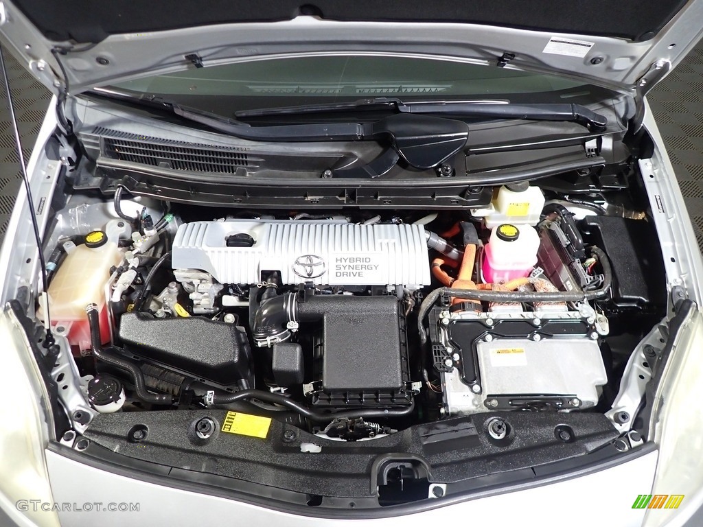 2012 Prius 3rd Gen Two Hybrid - Classic Silver Metallic / Dark Gray photo #6