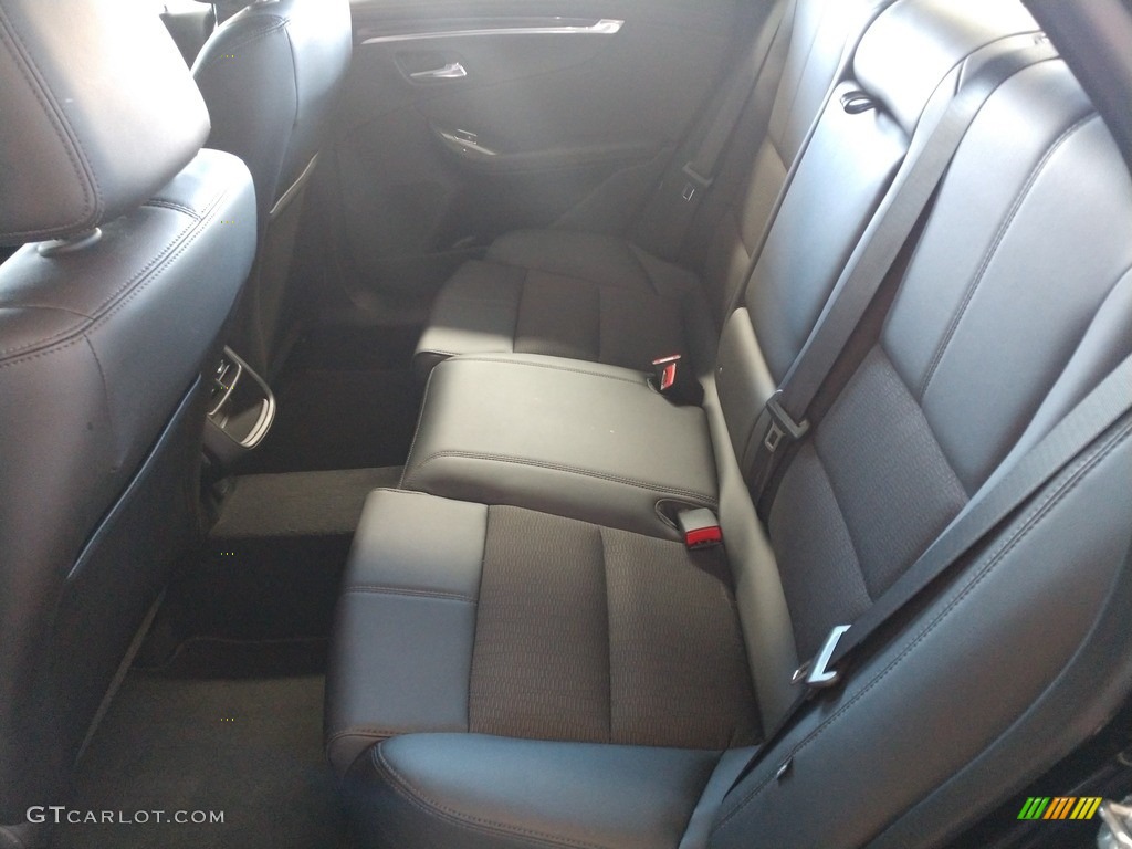 2020 Impala LT - Black / Jet Black photo #16