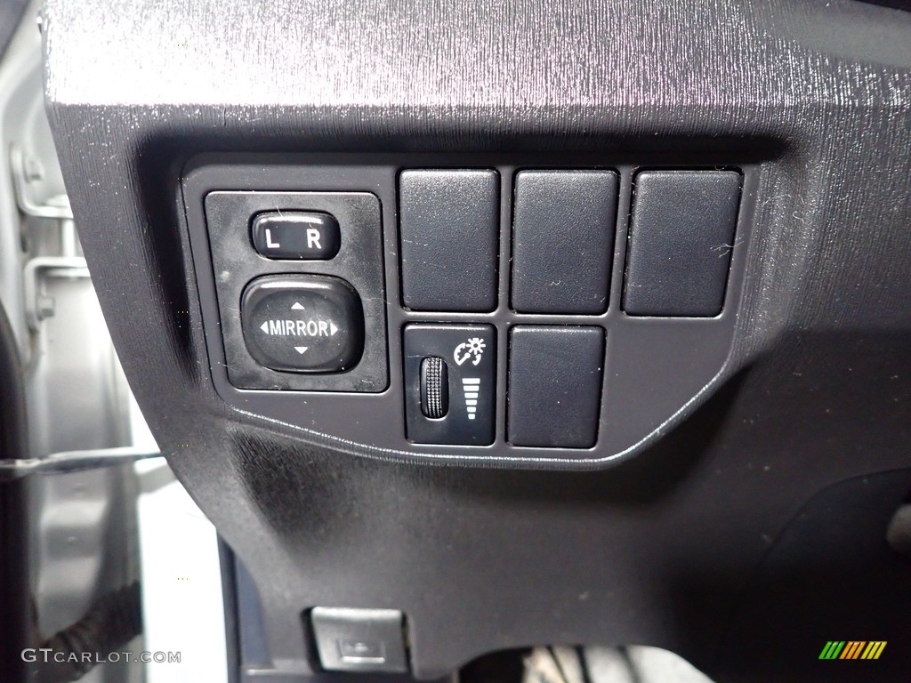 2012 Prius 3rd Gen Two Hybrid - Classic Silver Metallic / Dark Gray photo #29