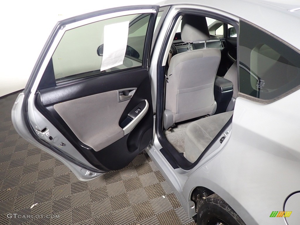 2012 Prius 3rd Gen Two Hybrid - Classic Silver Metallic / Dark Gray photo #34