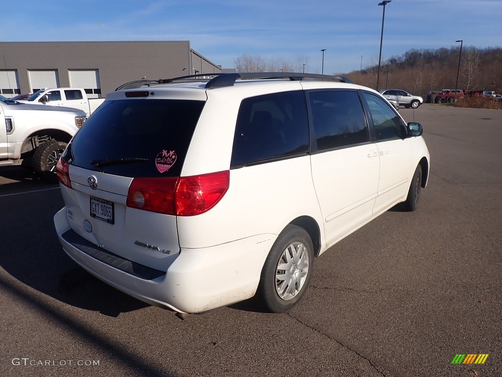 2008 Sienna LE - Natural White / Stone photo #9
