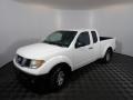Avalanche White - Frontier XE King Cab Photo No. 9
