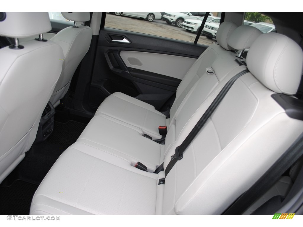 2020 Volkswagen Tiguan SEL Rear Seat Photo #140486623