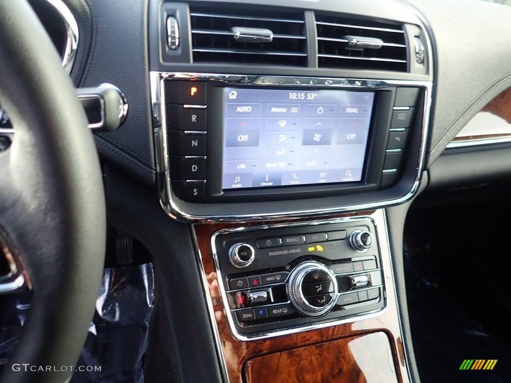2020 Lincoln Continental FWD Controls Photo #140490232
