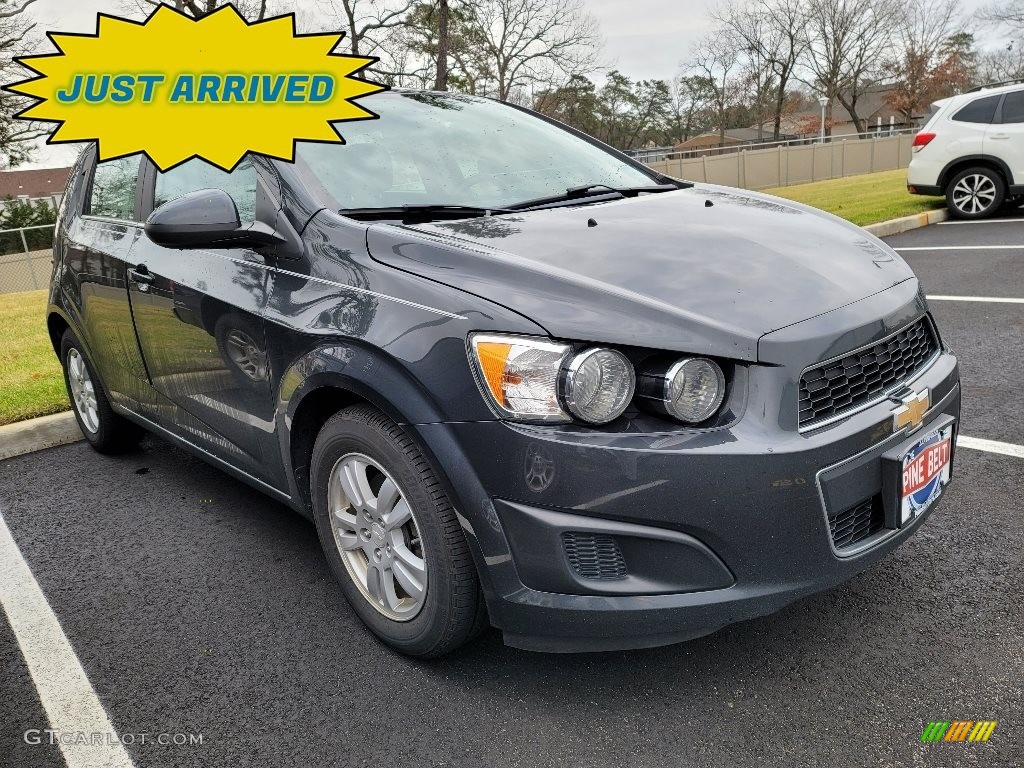 2015 Sonic LT Hatchback - Ashen Gray Metallic / Jet Black/Dark Titanium photo #1