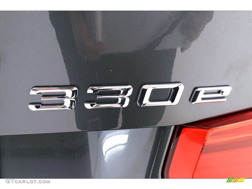2018 3 Series 330e iPerformance Sedan - Platinum Silver Metallic / Black photo #7