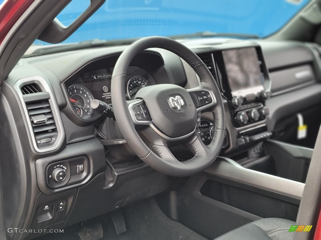 2021 1500 Big Horn Crew Cab 4x4 - Delmonico Red Pearl / Black photo #7