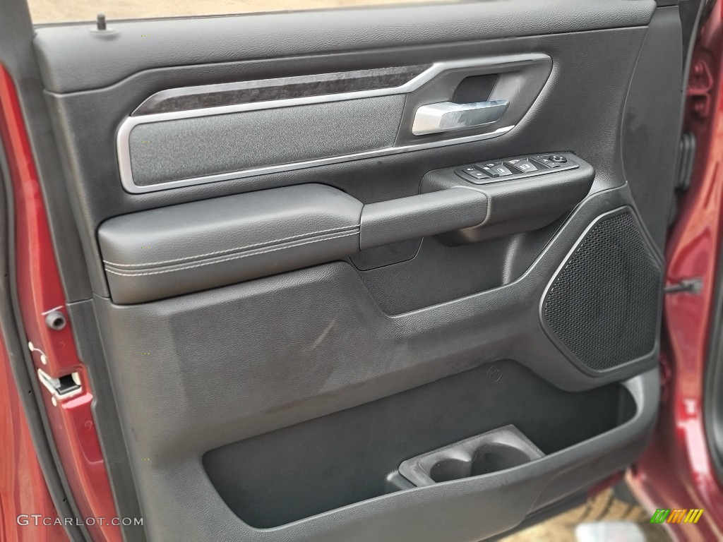 2021 1500 Big Horn Crew Cab 4x4 - Delmonico Red Pearl / Black photo #8