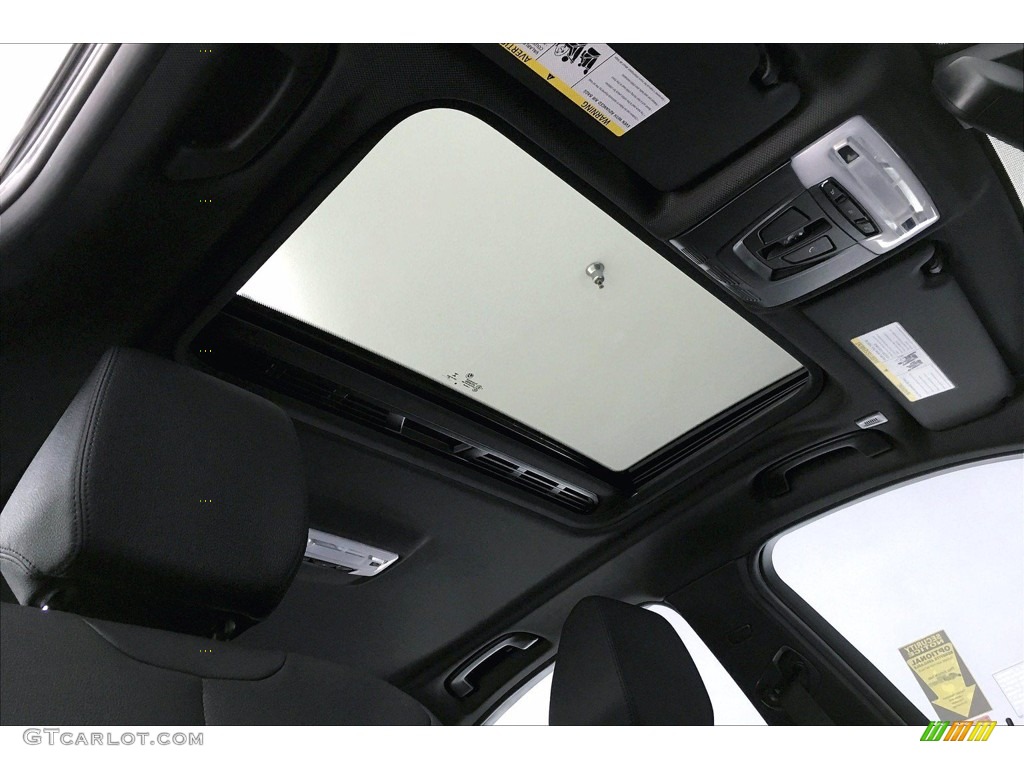 2018 3 Series 330e iPerformance Sedan - Platinum Silver Metallic / Black photo #31