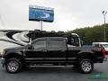 Shadow Black - F250 Super Duty Lariat Crew Cab 4x4 Photo No. 2