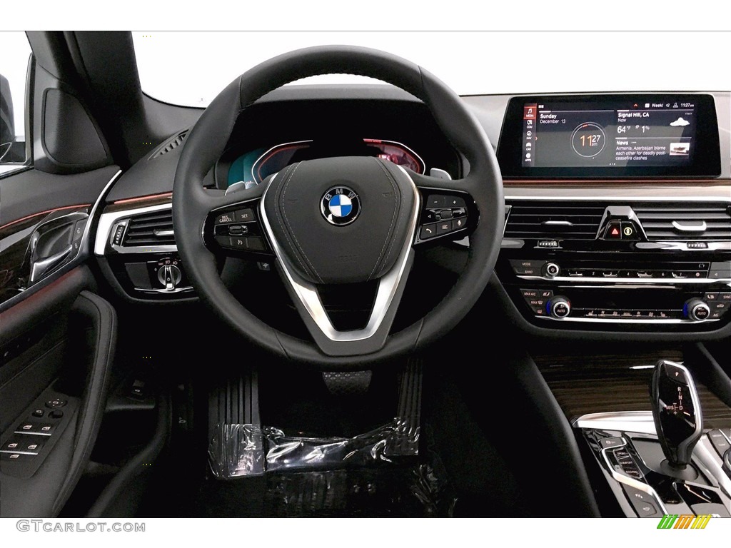 2020 5 Series 530i Sedan - Jet Black / Black photo #4
