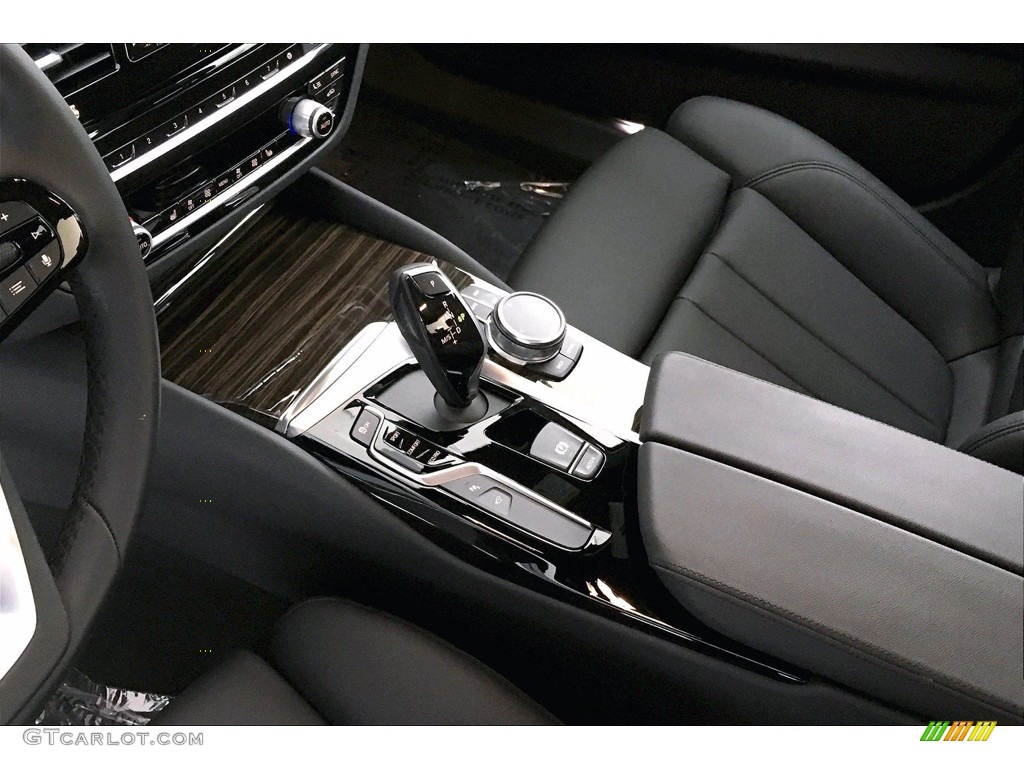 2020 5 Series 530i Sedan - Jet Black / Black photo #16