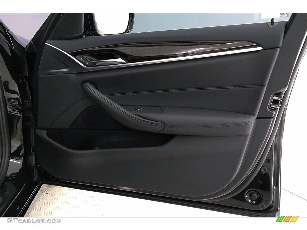 2020 5 Series 530i Sedan - Jet Black / Black photo #24