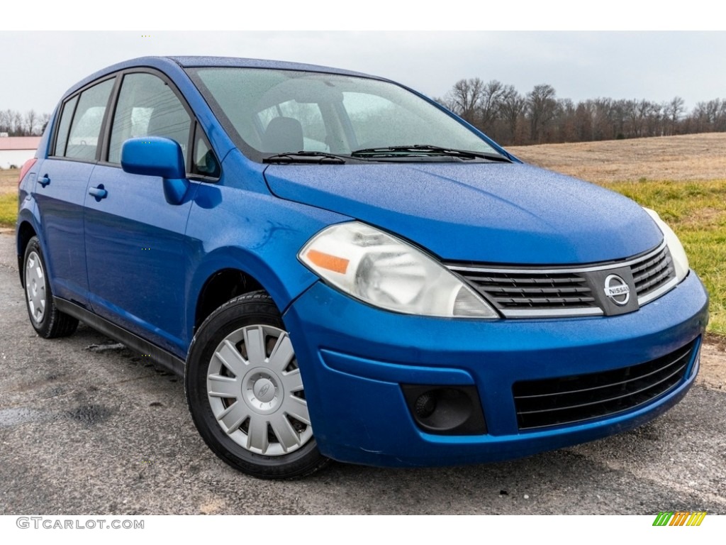 2008 Versa 1.8 S Hatchback - Sapphire Blue / Charcoal photo #1