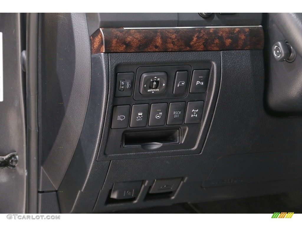 2014 Toyota Land Cruiser Standard Land Cruiser Model Controls Photo #140506627