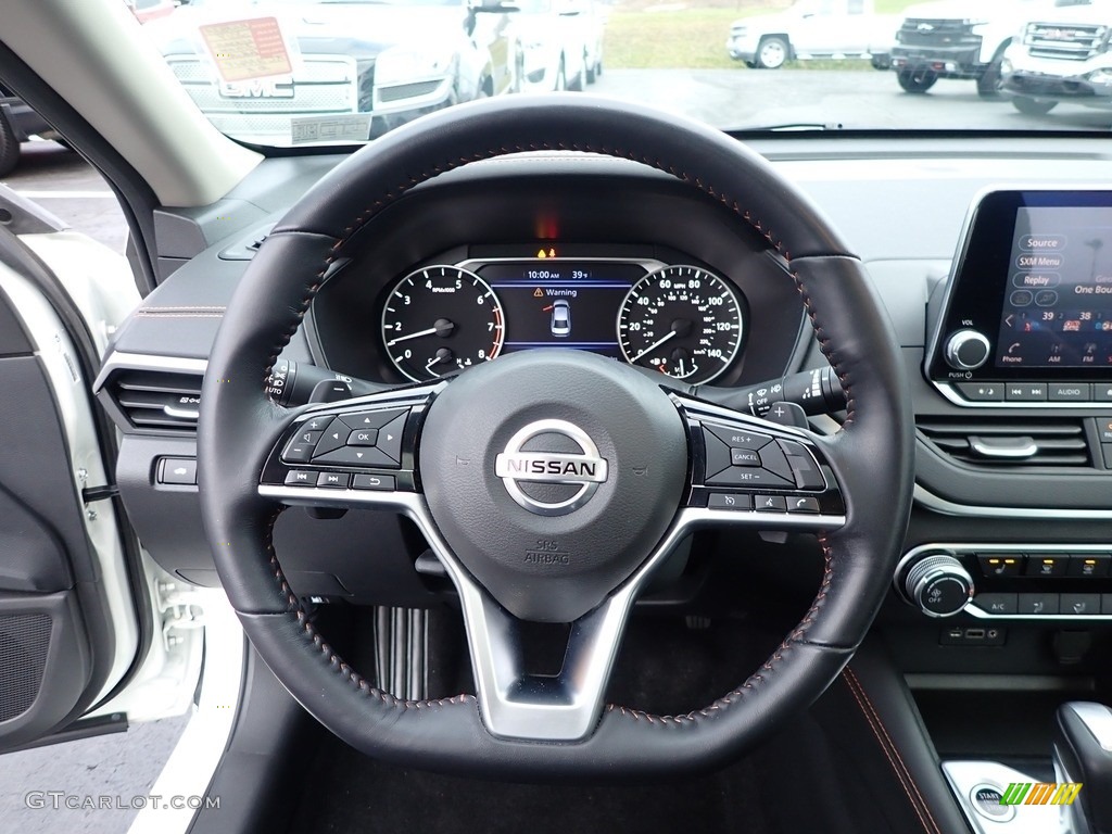 2019 Nissan Altima SR AWD Steering Wheel Photos