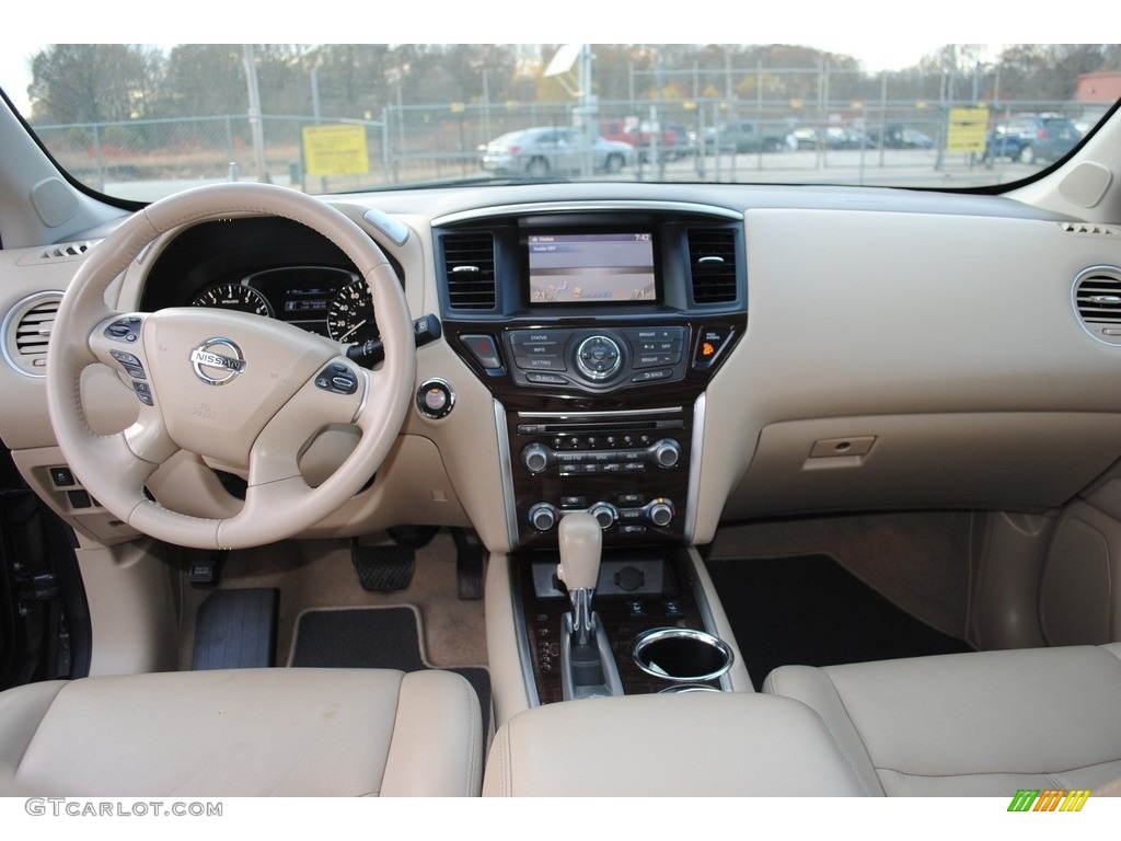 2014 Pathfinder SL AWD - Dark Slate / Almond photo #9