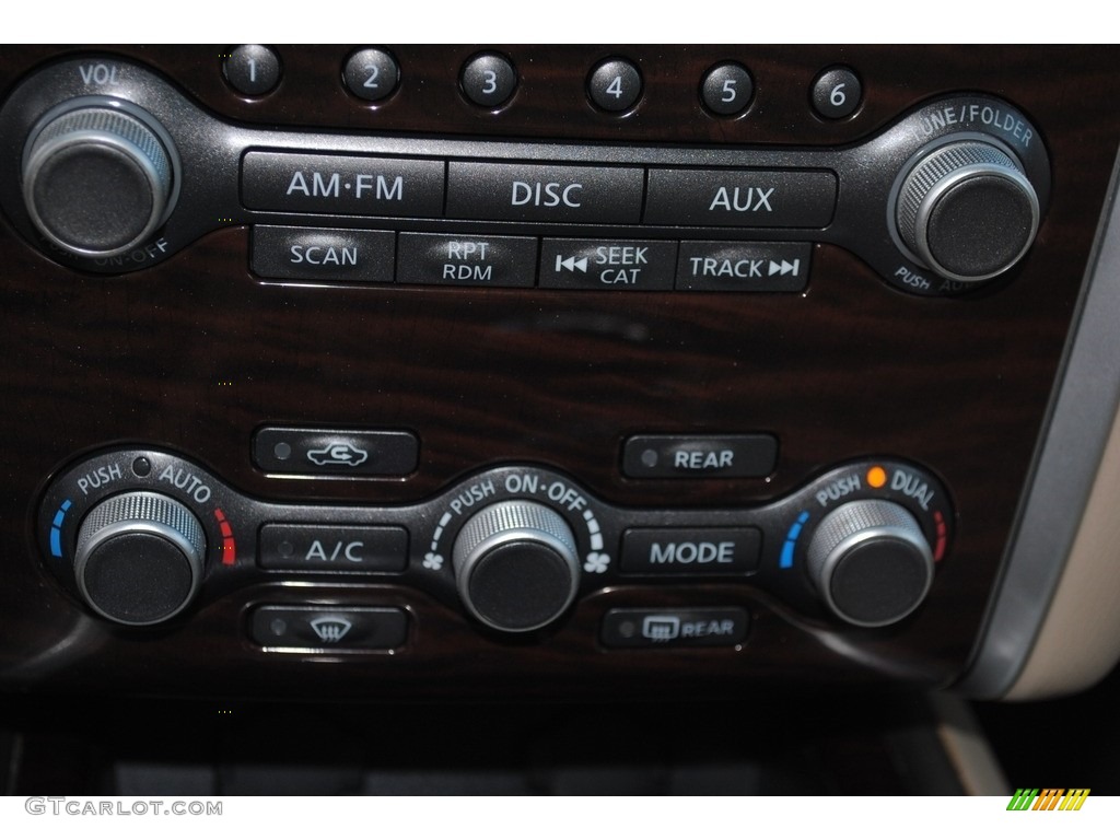2014 Pathfinder SL AWD - Dark Slate / Almond photo #18