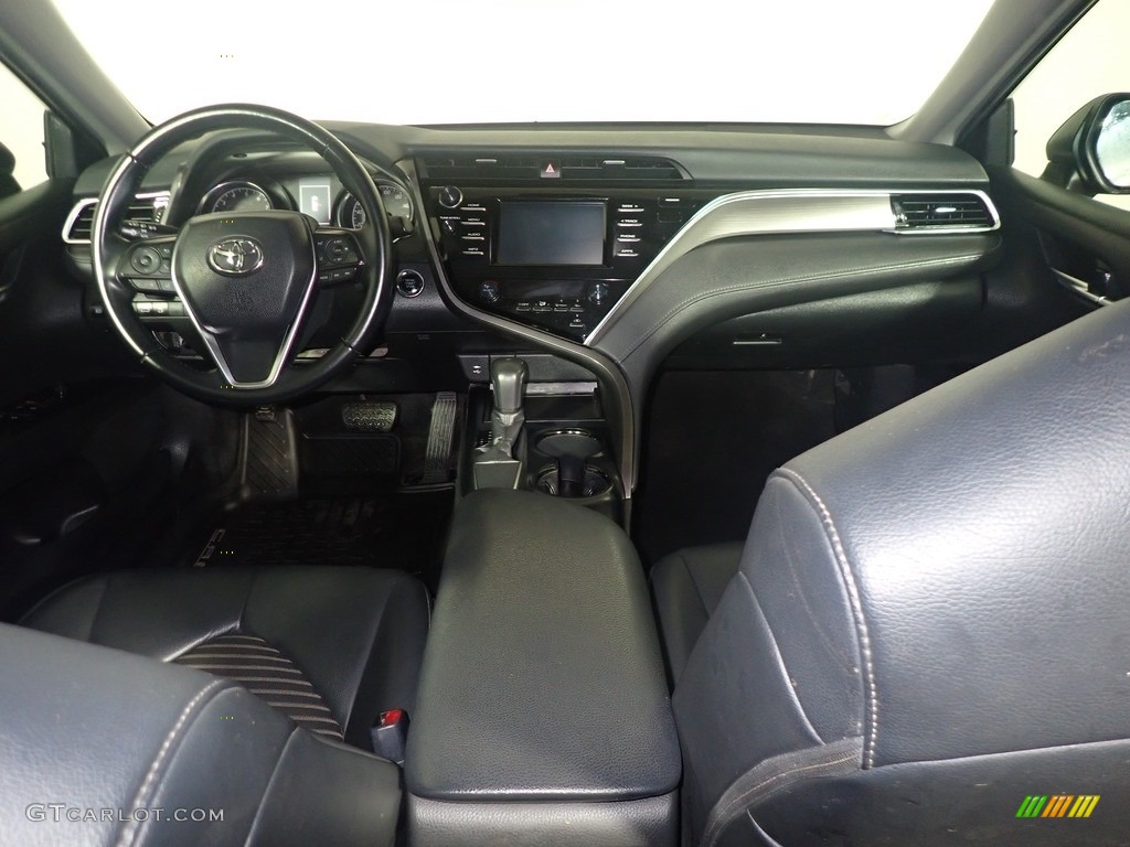 2018 Camry SE - Ruby Flare Pearl / Black photo #23