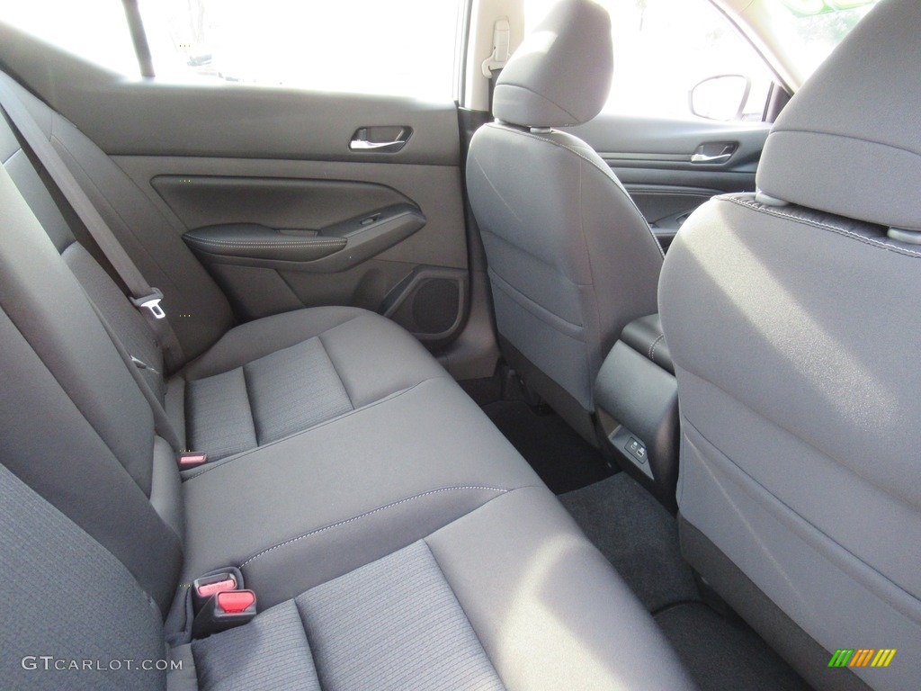 2020 Altima S - Glacier White / Charcoal photo #14