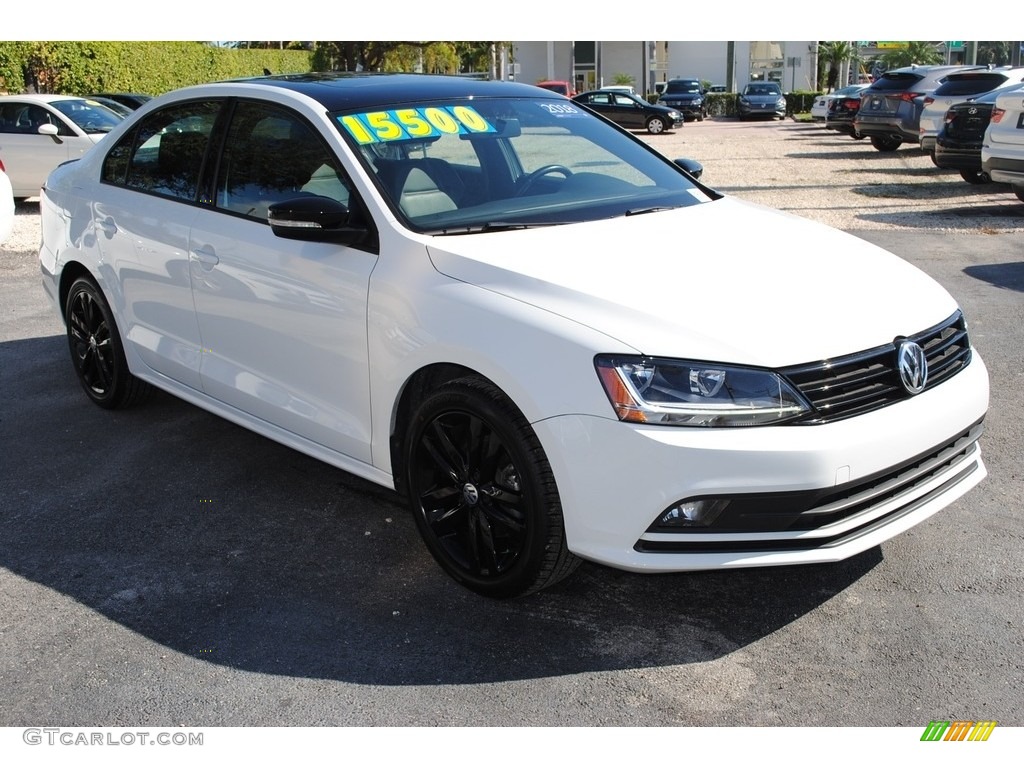 2018 Jetta SE Sport - Pure White / Titan Black photo #2