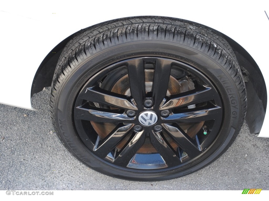 2018 Jetta SE Sport - Pure White / Titan Black photo #10