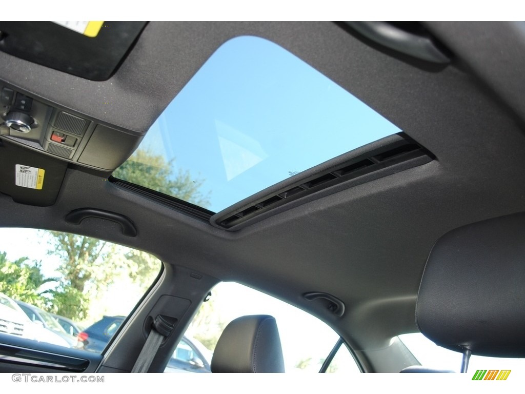 2018 Jetta SE Sport - Pure White / Titan Black photo #16