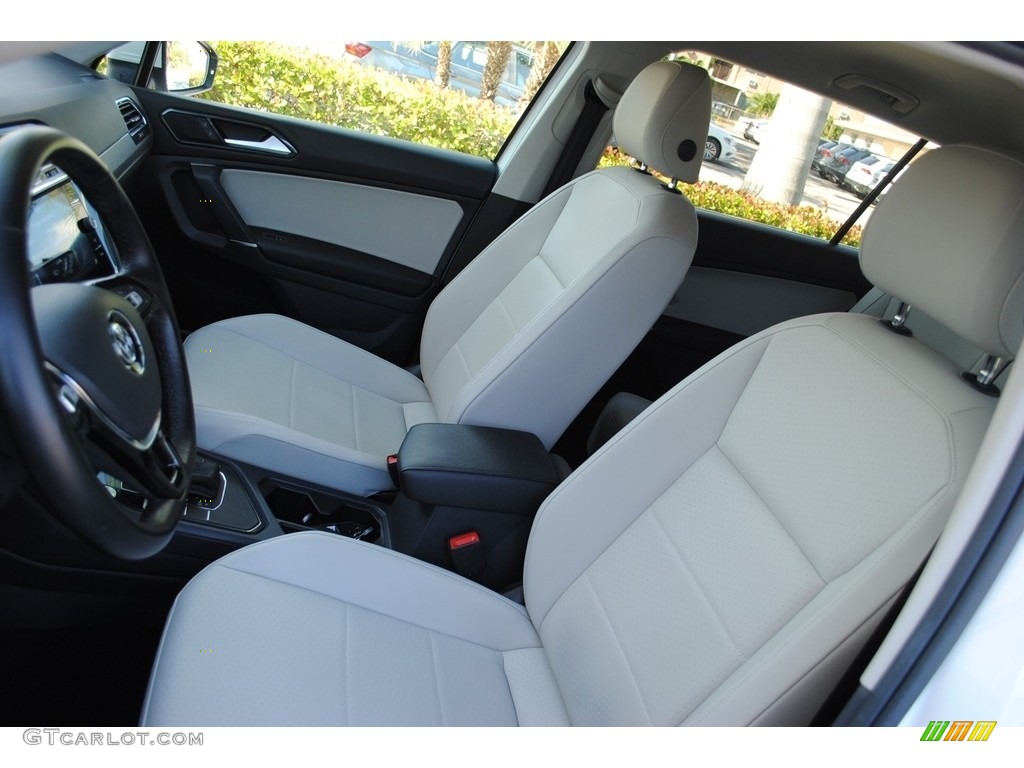2018 Volkswagen Tiguan SE Front Seat Photo #140512459