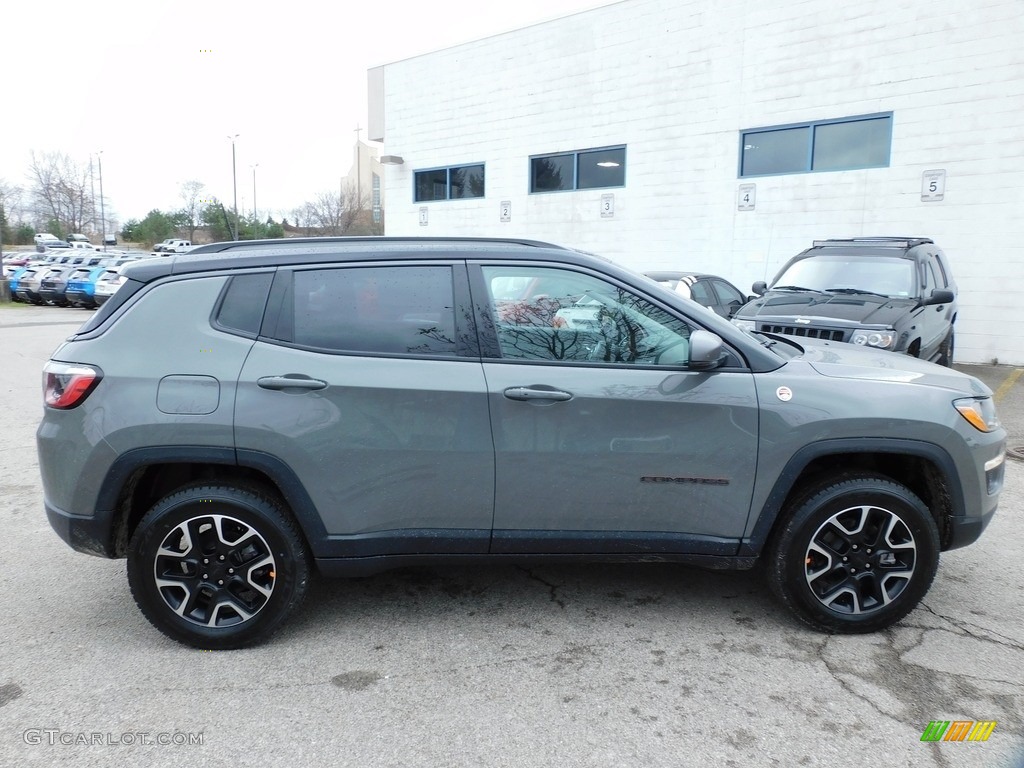 2021 Compass Trailhawk 4x4 - Sting-Gray / Black/Ruby Red photo #4