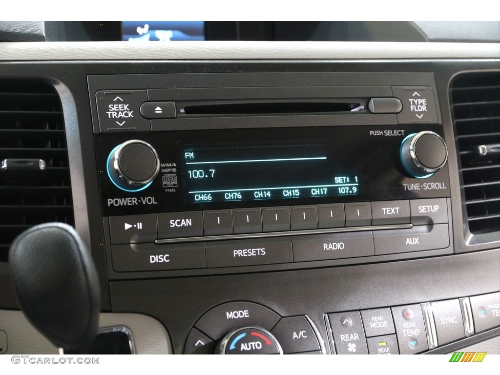 2013 Sienna LE - Shoreline Blue Pearl / Light Gray photo #11