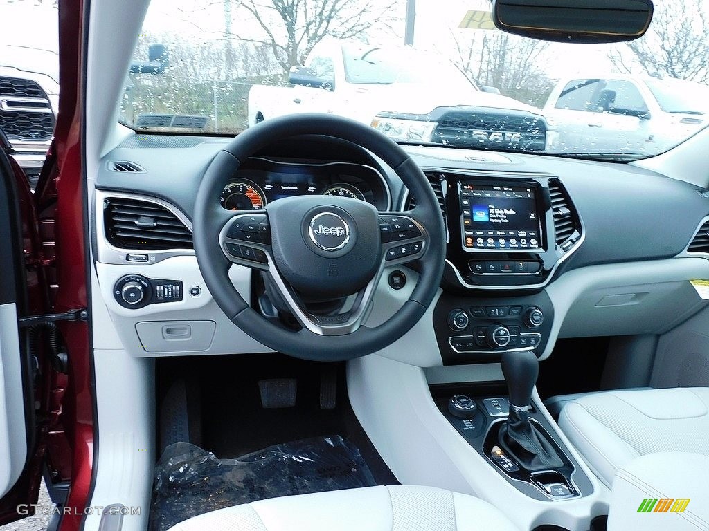 2021 Jeep Cherokee Limited 4x4 Dashboard Photos